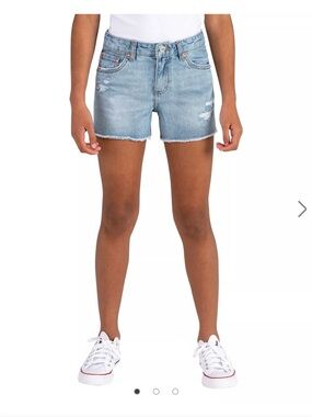 Light Blue Levi’s GIRLFRIEND SHORTS BIG GIRL- size 16